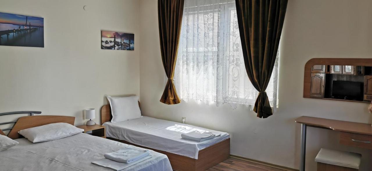 Къща За Гости The Sunny Corner Sozopol Exterior photo